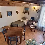 Afena Rent Bedrooms