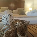Afena Rent Bedrooms