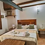 Afena Rent Bedrooms Pensión Agrigento