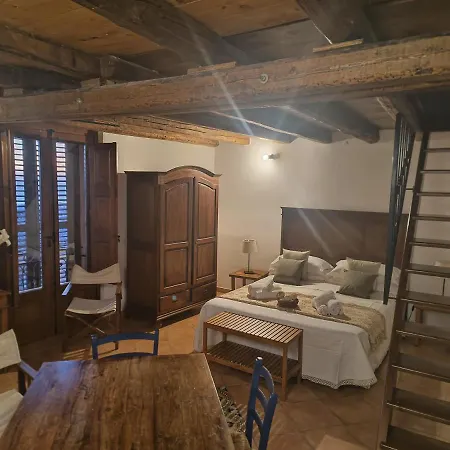 Afena Rent Bedrooms Guest house 3*