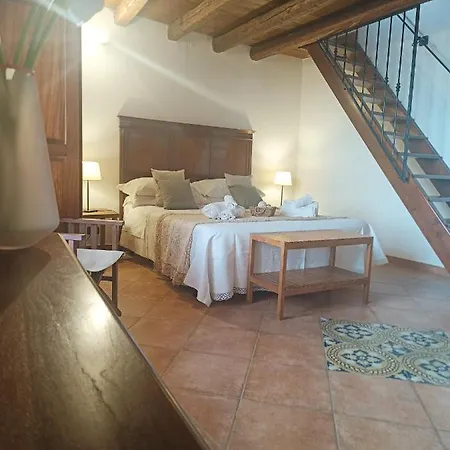 Pensión Afena Rent Bedrooms