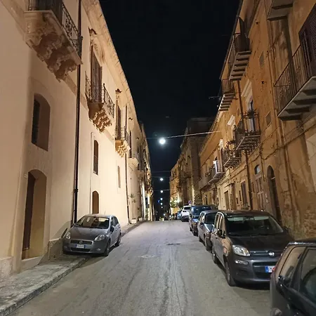 Afena Rent Bedrooms Pensión Agrigento