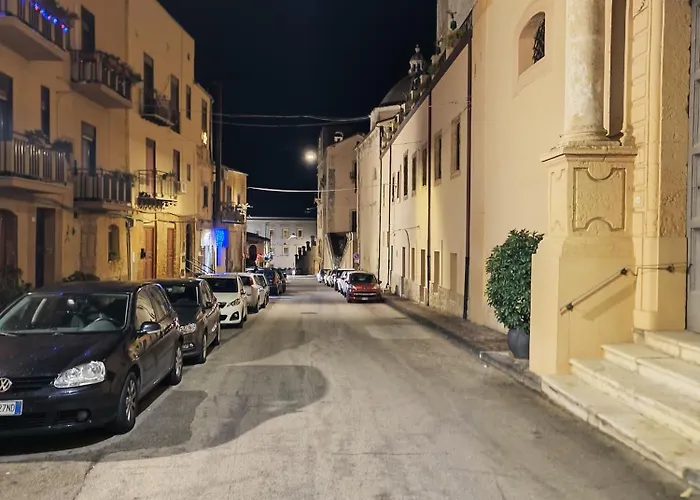 Afena Rent Bedrooms 3*